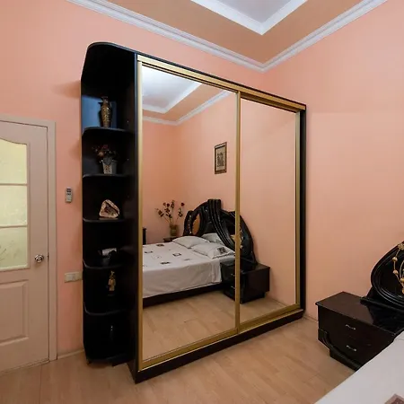 Flat Near Boulevard Zhvanetskogo Odesa
